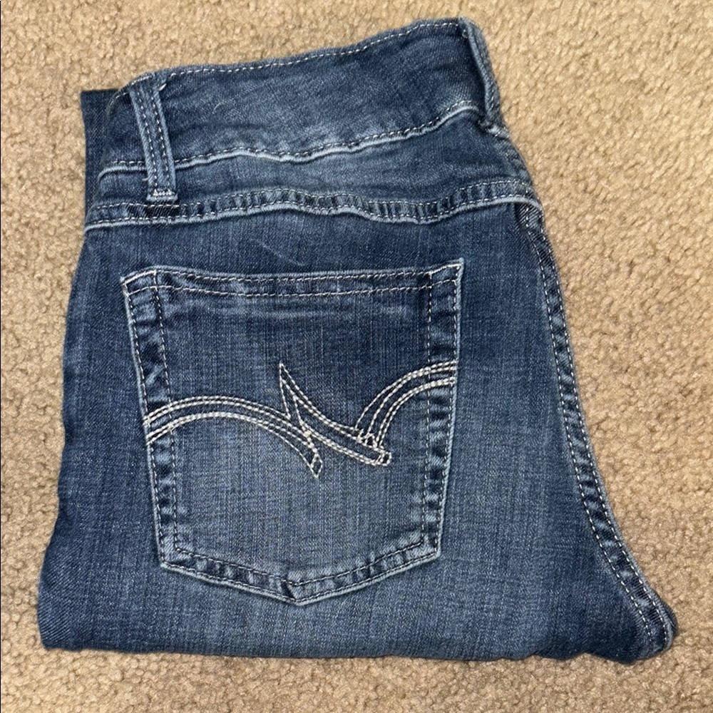 5/32 Wrangler Straight Leg Jeans